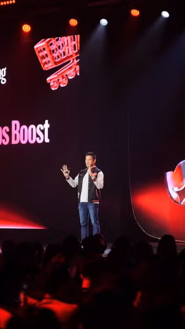Ông Marc Woo, Tổng giám đốc Google Việt Nam chia sẻ tại sự kiện YouTube Festival Vietnam 2026. (Ảnh: Google)