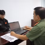 Bị can Đồng Xuân Hải, sinh năm 2006, ngụ tại Khu Thọ Sơn, phường Mạo Khê, thành phố Quảng Ninh tại Cơ quan Cảnh sát Điều tra Công an tỉnh Tây Ninh. (Ảnh: CA Thành phố Hồ Chí Minh cung cấp)