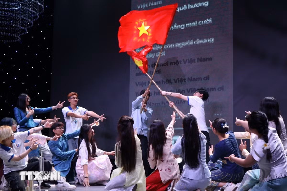 ttxvn-trai-he-viet-nam-2026-ton-vinh-tieng-viet-gan-ket-coi-nguon3.jpg