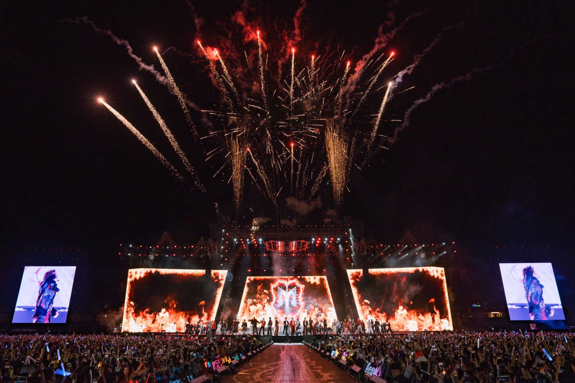 Concert "Anh trai vượt ngàn chông gai 2026" diễn ra ngày 17-18/10 với quy mô gần 50.000 khán giả mỗi đêm tại Thành phố Hồ Chí Minh. (ẢnhL Yeah1)