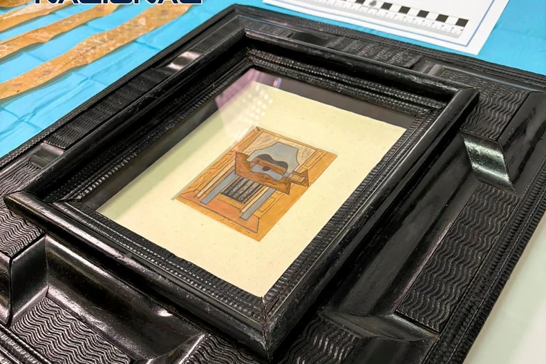 Bức tranh “Still Life with Guitar." (Nguồn: AFP)