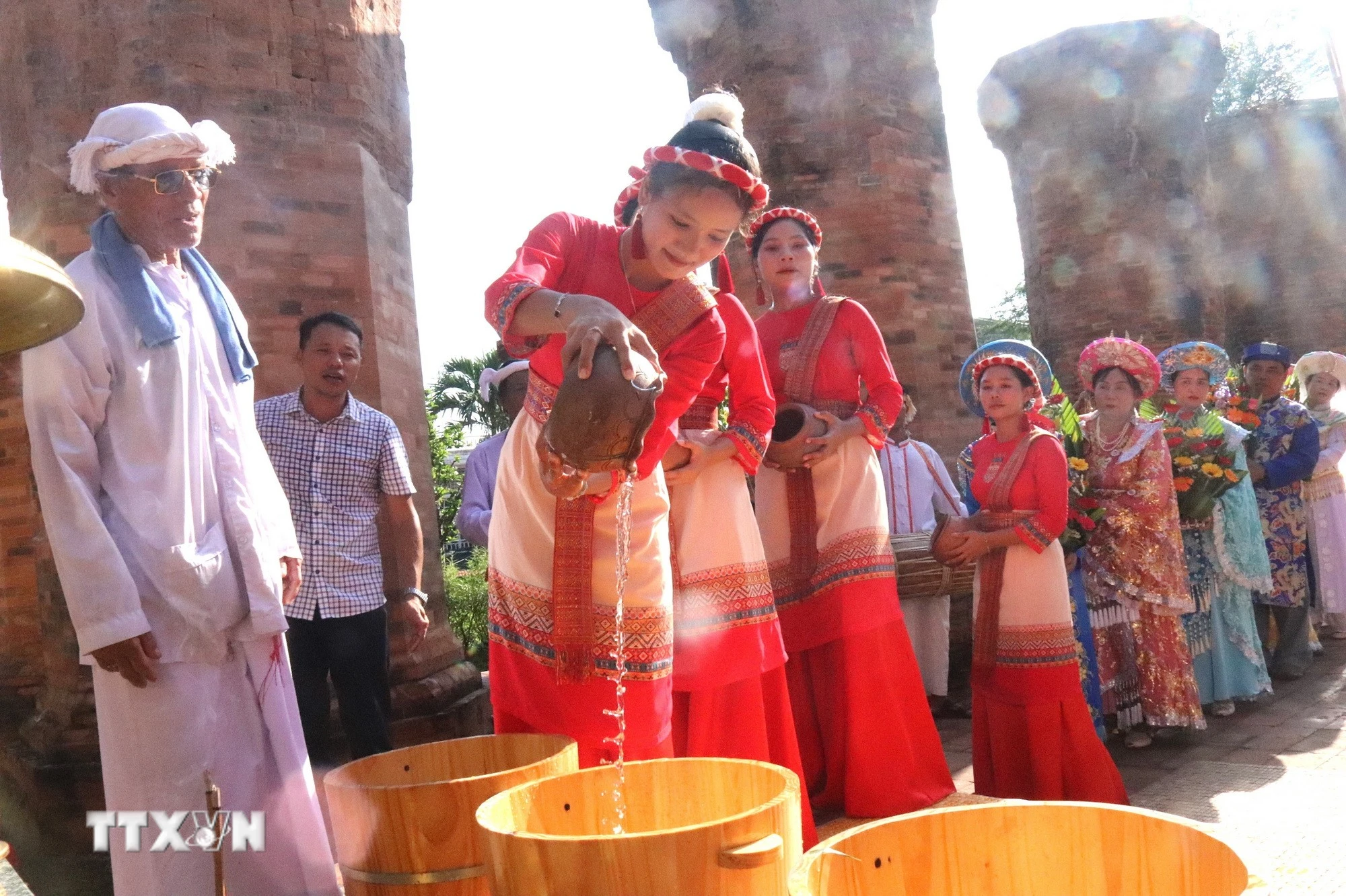 Khoa học cơ bản: Nền tảng chiến lược phát triển đất nước thời đại mới
