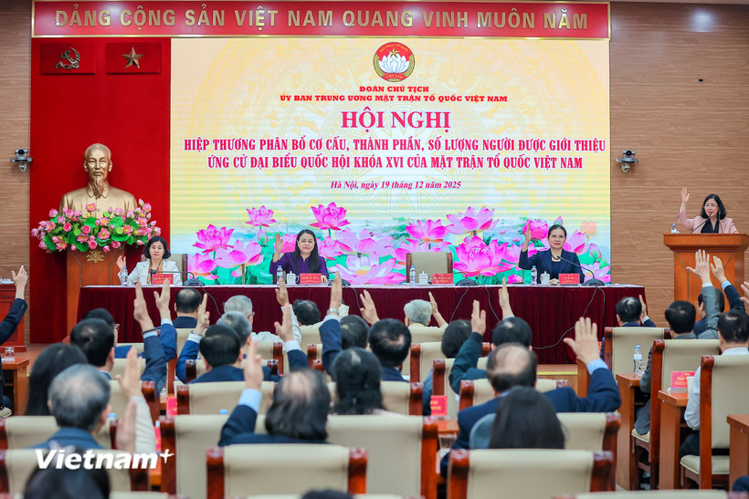 Khối MTTQ Việt Nam giới thiệu 25 người ứng cử đại biểu Quốc hội khóa XVI
