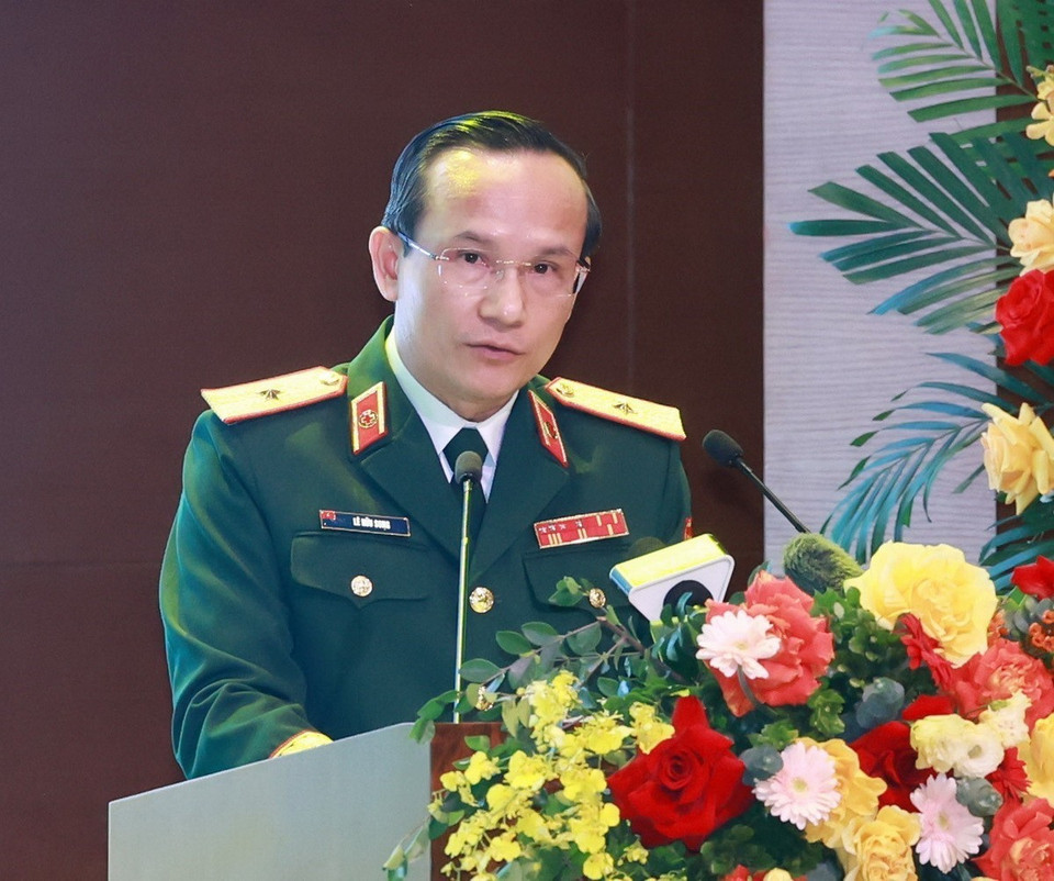 Thiếu tướng, Phó Giáo sư-Tiến sỹ Lê Hữu Song, Giám đốc Bệnh viện Trung ương Quân đội 108 phát biểu. (Ảnh: Thống Nhất/TTXVN)