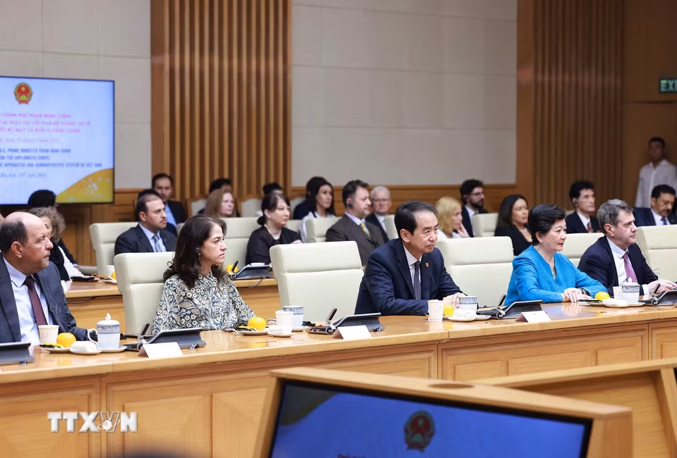 Đại diện các nước, tổ chức quốc tế tại Việt Nam tham dự buổi gặp. (Ảnh: Dương Giang/TTXVN)