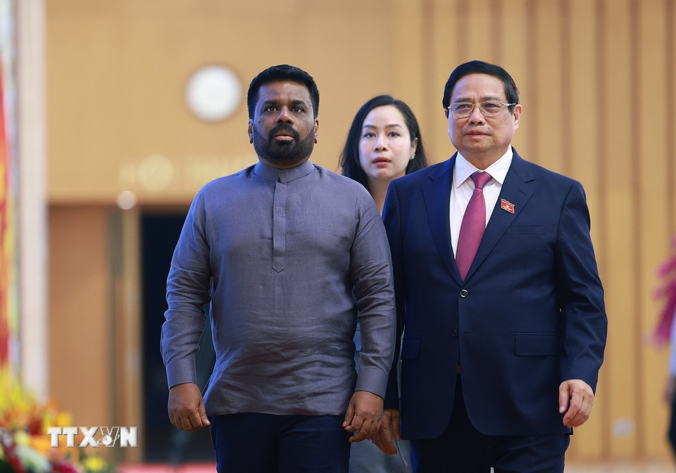 Thủ tướng Phạm Minh Chính hội kiến Tổng thống Sri Lanka Anura Kumara Dissanayaka. (Ảnh: Dương Giang/TTXVN)