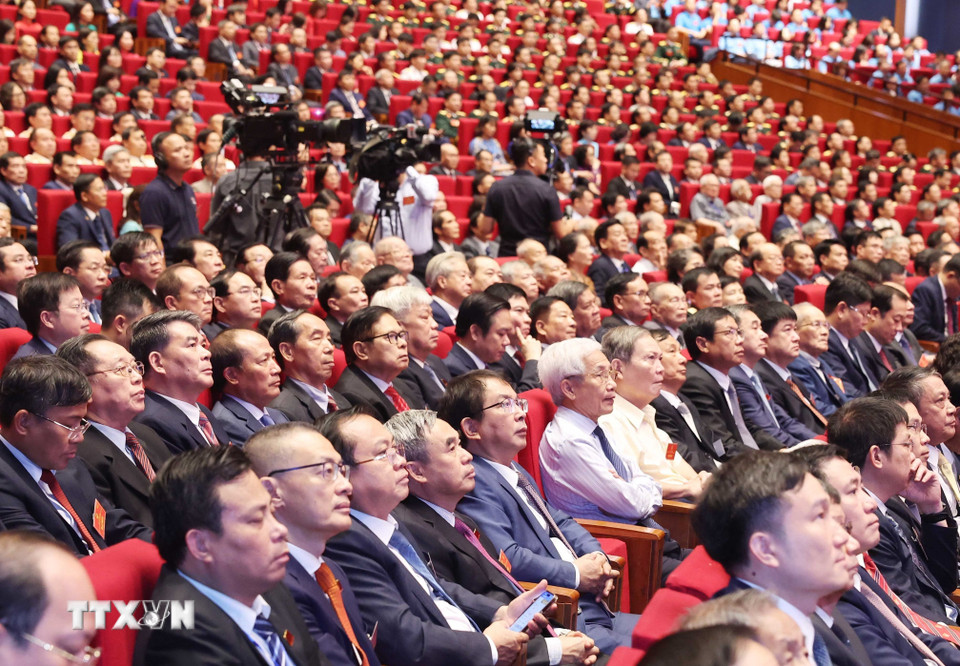 Các đại biểu dự Lễ kỷ niệm 80 năm thành lập Chính phủ. (Ảnh: Thống Nhất/TTXVN)