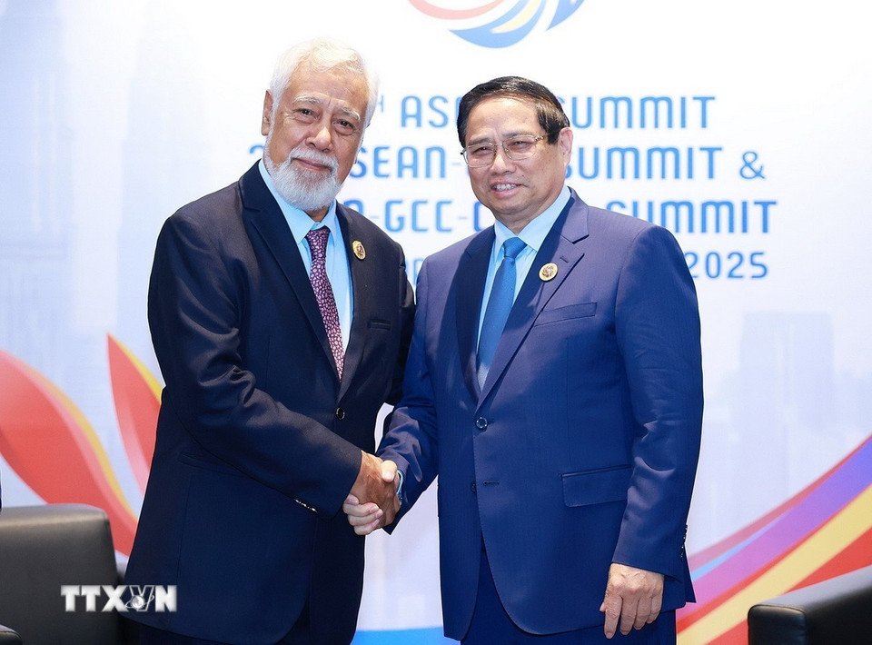 Thủ tướng Phạm Minh Chính gặp Thủ tướng Timor-Leste Xanana Gusmao. (Ảnh: Dương Giang/TTXVN)