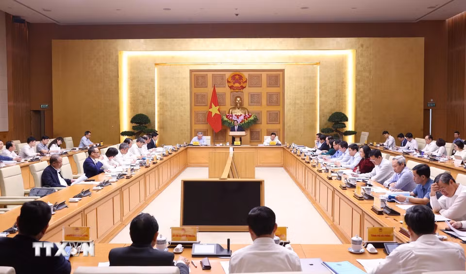 Phiên họp Ban Chỉ đạo xây dựng Đề án phát triển kinh tế tư nhân. (Ảnh: Văn Điệp/TTXVN)