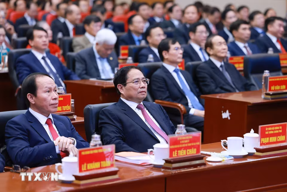 Thủ tướng Phạm Minh Chính dự Lễ công bố các nghị quyết, quyết định của Trung ương về sáp nhập đơn vị hành chính cho thành phố Hải Phòng. (Ảnh: Dương Giang/TTXVN)