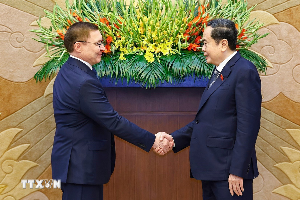 Chủ tịch Quốc hội Trần Thanh Mẫn tiếp Phó Chủ tịch thứ nhất Hội đồng Liên bang, Quốc hội Liên bang Nga Vladimir Vladimirovich Yakushev. (Ảnh: Doãn Tấn/TTXVN)