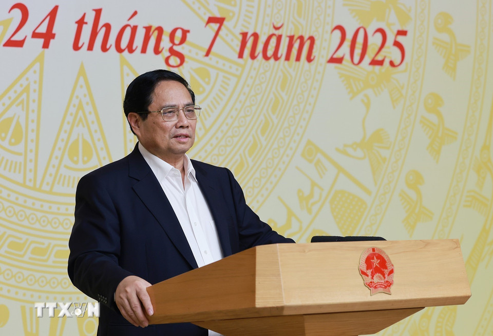 Thủ tướng Phạm Minh Chính chủ trì Phiên họp lần thứ nhất của Ban Chỉ đạo Phòng thủ dân sự quốc gia. (Ảnh: Dương Giang/TTXVN)