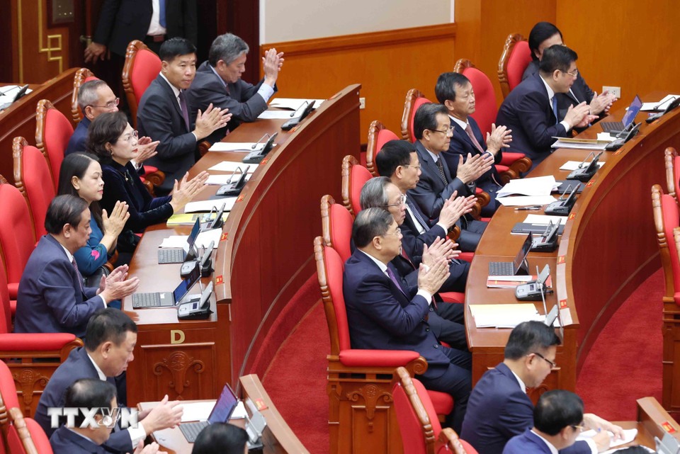 Các đại biểu dự khai mạc Hội nghị lần thứ 15 Ban Chấp hành Trung ương Đảng khóa XIII. (Ảnh: Phương Hoa/TTXVN)