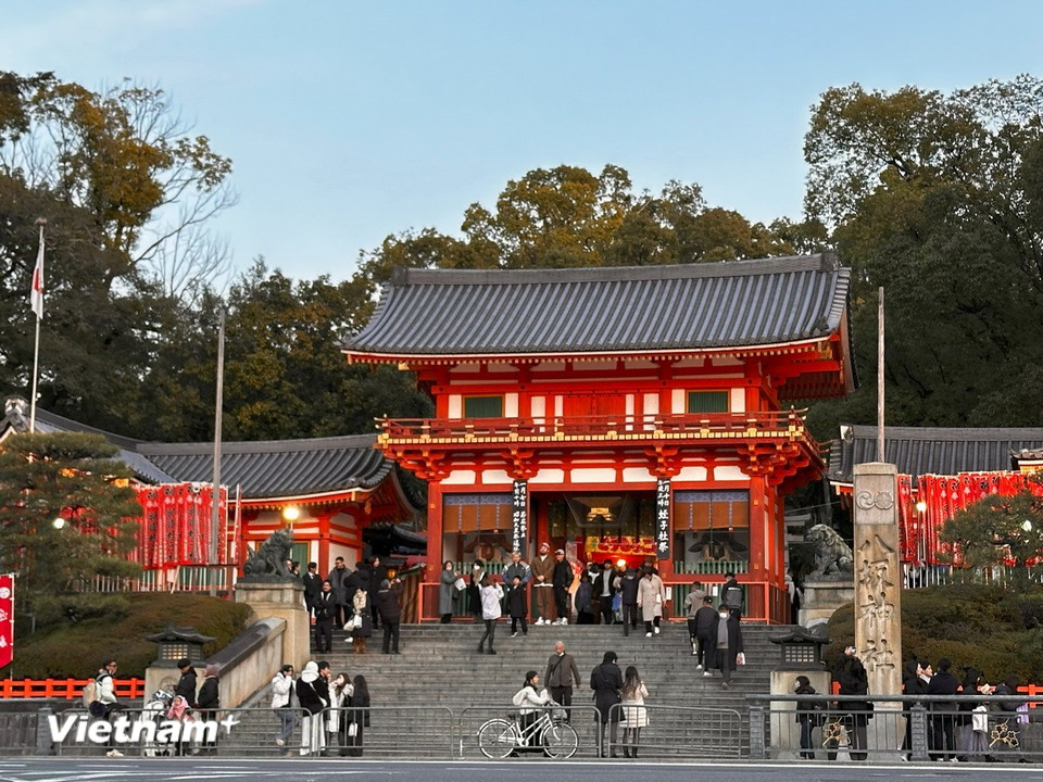 Đền Yasaka, biểu tượng của khu vực Gion nổi tiếng tại Kyoto. (Ảnh: Nguyễn Tuyến/Vietnam+)