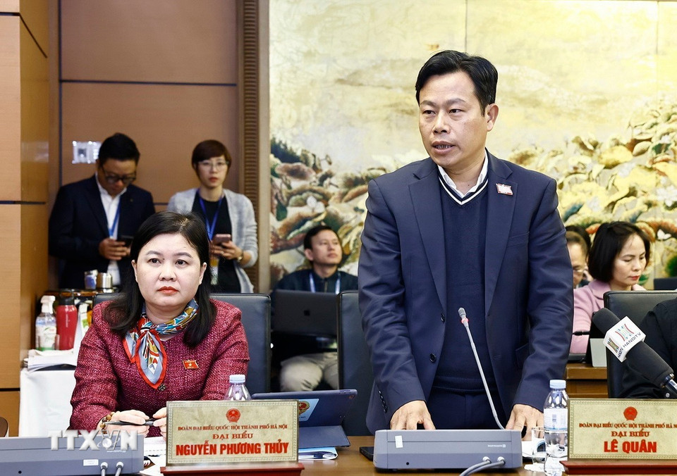 Đại biểu Quốc hội thành phố Hà Nội Lê Quân phát biểu. (Ảnh: Doãn Tấn/TTXVN)