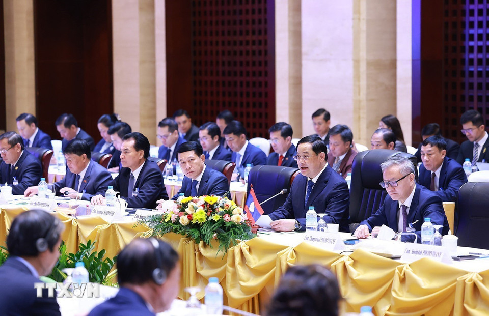 Thủ tướng Lào Sonexay Siphandone phát biểu tại Kỳ họp lần thứ 47 Ủy ban liên Chính phủ Việt Nam-Lào. (Ảnh: Dương Giang/TTXVN)