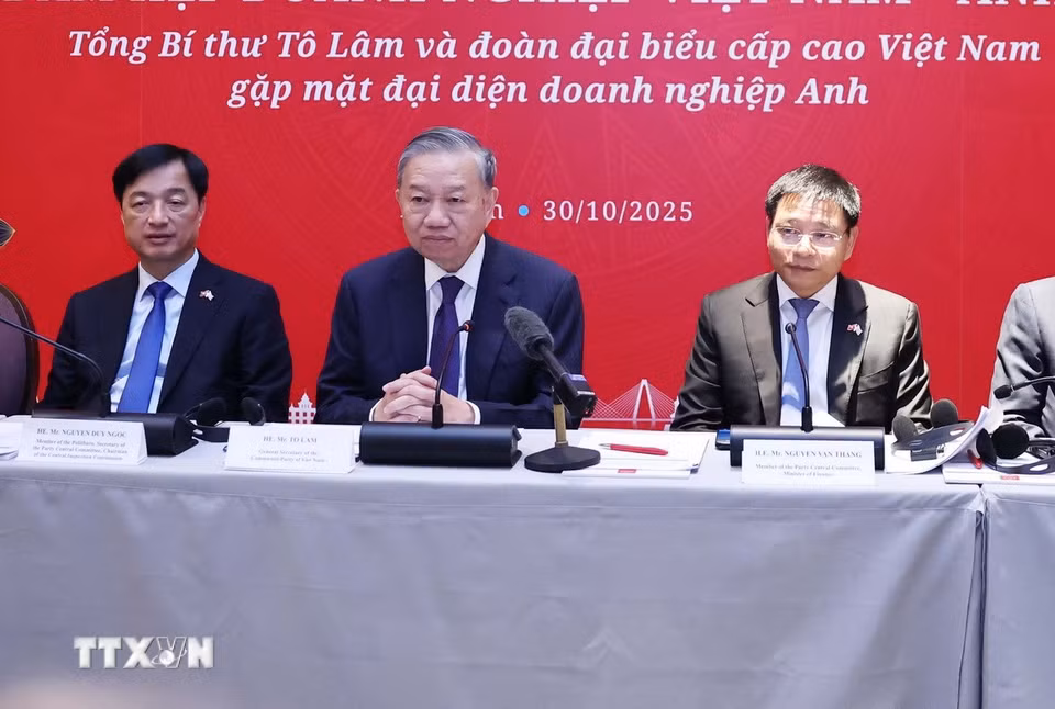Tổng Bí thư Tô Lâm dự Tọa đàm doanh nghiệp Việt Nam-Anh. (Ảnh: Thống Nhất/TTXVN)