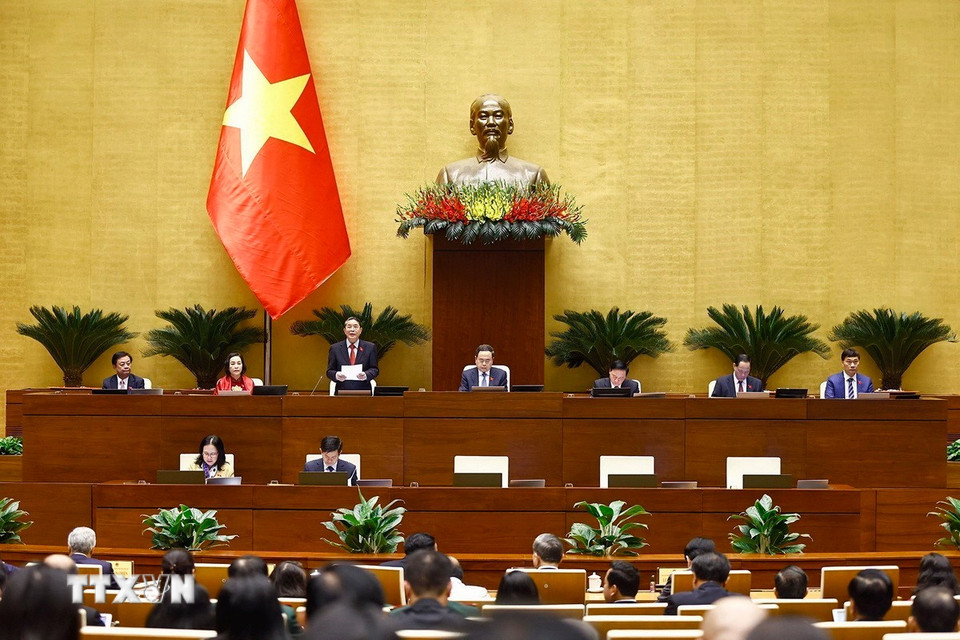 Phó Chủ tịch Quốc hội Nguyễn Đức Hải điều hành phiên họp. (Ảnh: Doãn Tấn/TTXVN)