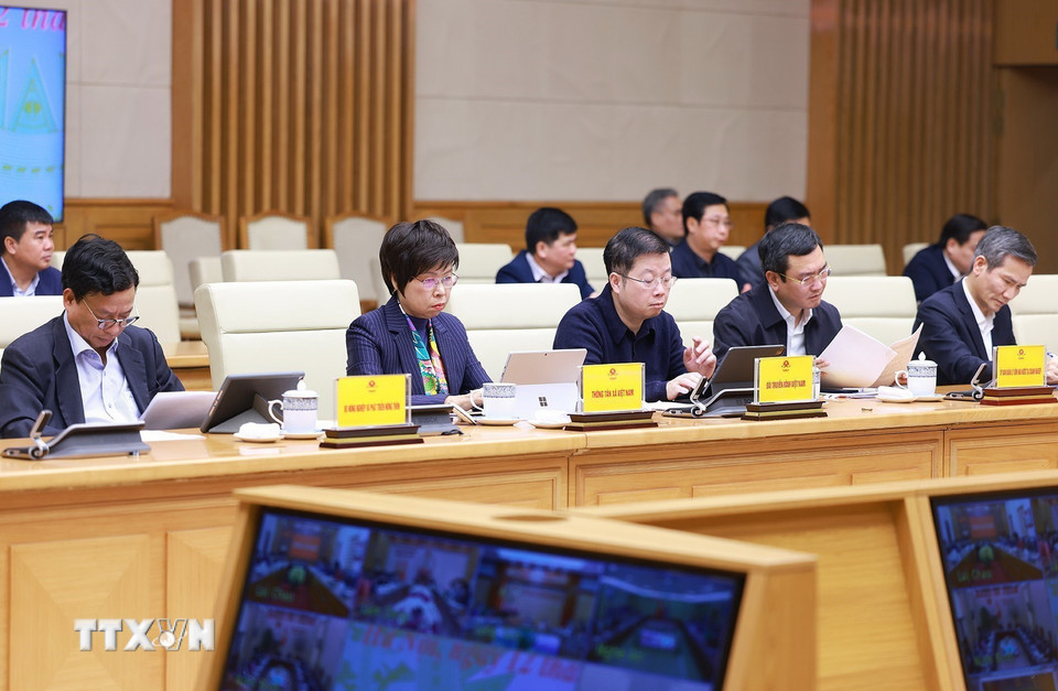 Đại diện các bộ, ngành tham dự phiên họp của Ban Chỉ đạo Trung ương triển khai xóa nhà tạm, nhà dột nát. (Ảnh: Dương Giang/TTXVN)