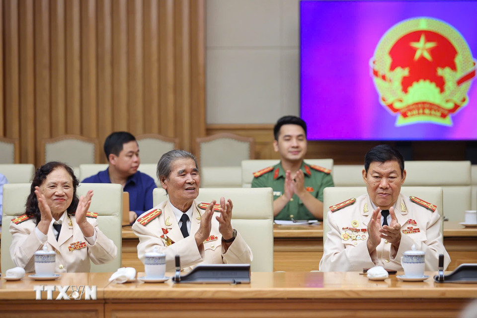Ban liên lạc Công an chi viện chiến trường miền Nam tham dự buổi gặp. (Ảnh: Dương Giang/TTXVN)