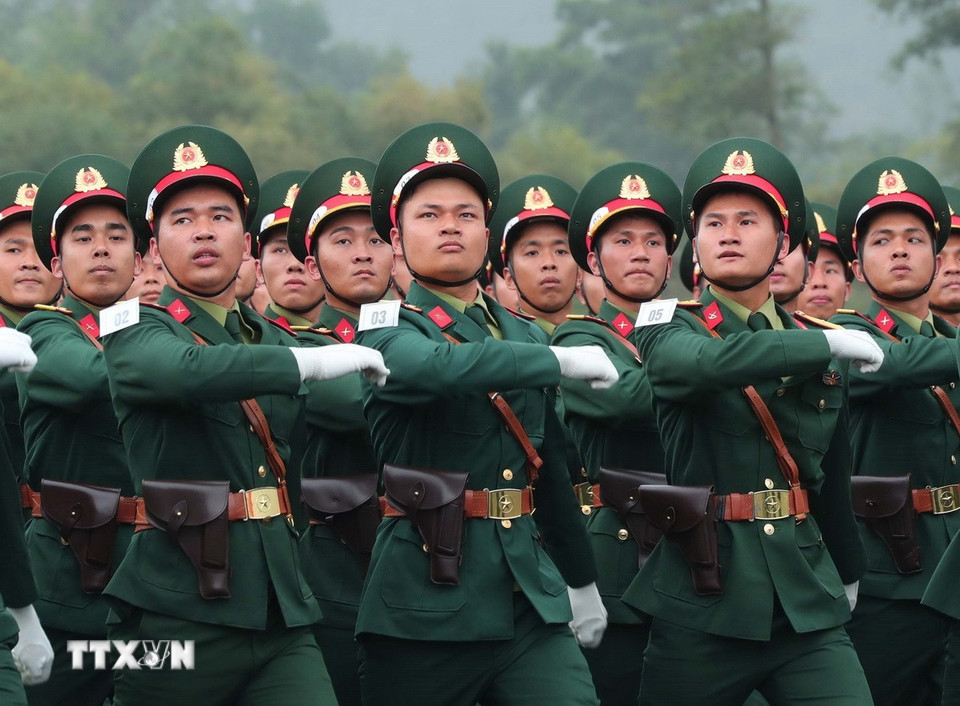 Khối lực lượng Cảnh sát biển tham gia hợp luyện. (Ảnh: Trọng Đức/TTXVN)