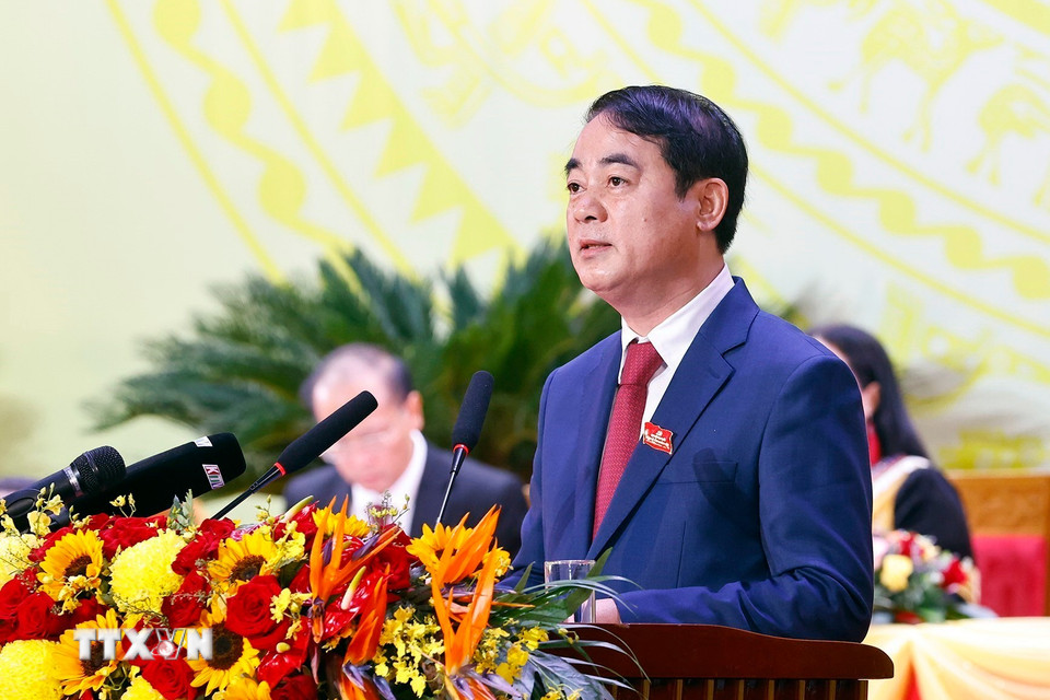 Ông Nghiêm Xuân Thành, Ủy viên Trung ương Đảng, Bí thư Tỉnh ủy Khánh Hòa đọc diễn văn khai mạc Đại hội. (Ảnh: Doãn Tấn/TTXVN)