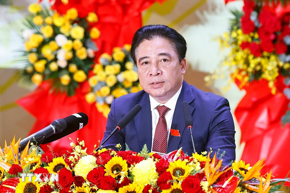 Ông Nguyễn Khắc Toàn, Phó Bí thư Thường trực Tỉnh ủy, Chủ tịch Ủy ban Nhân dân tỉnh Khánh Hòa phát biểu. (Ảnh: Doãn Tấn/TTXVN)