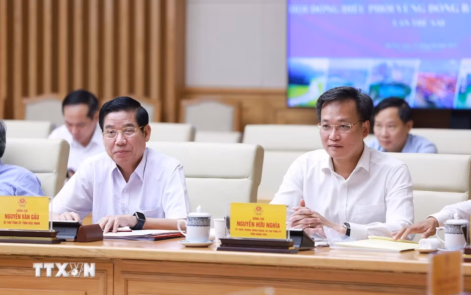 Lãnh đạo các tỉnh, thành phố vùng Đồng bằng sông Hồng tham dự Hội nghị Hội đồng điều phối vùng Đồng bằng sông Hồng lần thứ sáu. (Ảnh: Dương Giang/TTXVN)
