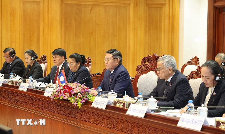 Chủ tịch Quốc hội Lào Saysomphone Phomvihane phát biểu. (Ảnh: Dương Giang/TTXVN)