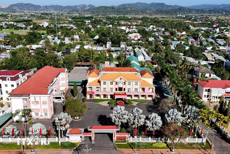 Ủy ban Nhân dân huyện Đạ Huoai. (Ảnh: Hồng Đạt/TTXVN)