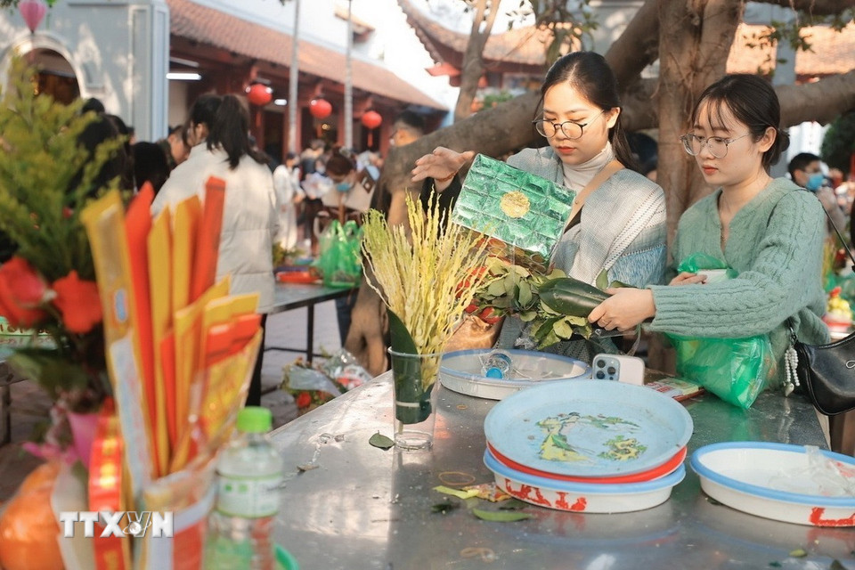 Khu vực chuẩn bị lễ. (Ảnh: Minh Quyết/TTXVN)