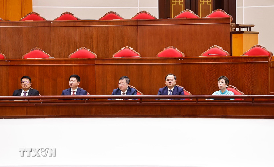 Đại biểu dự phiên bế mạc Hội nghị lần thứ 13 Ban Chấp hành Trung ương Đảng khóa XIII. (Ảnh: Doãn Tấn/TTXVN)