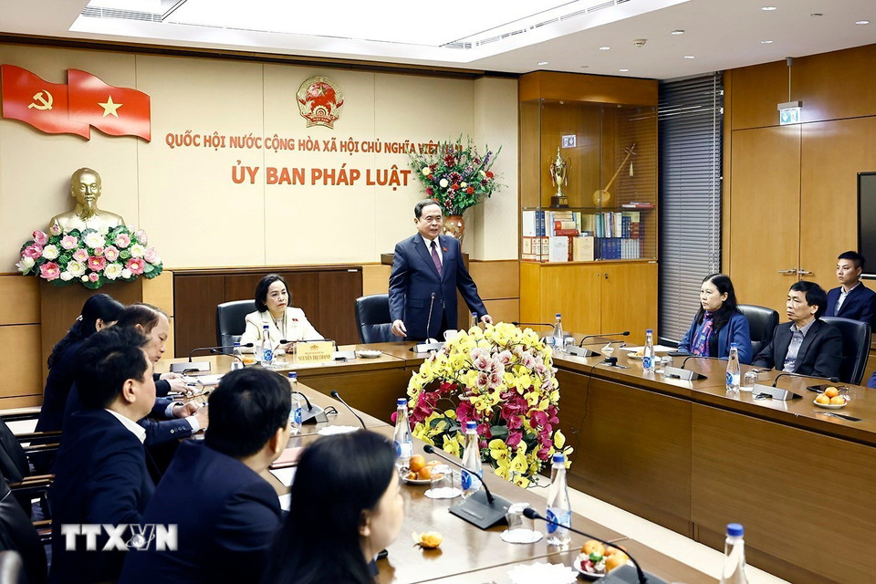 Sáng 4/2, Chủ tịch Quốc hội Trần Thanh Mẫn làm việc với Ủy ban Pháp luật, Ủy ban Tư pháp của Quốc hội. (Ảnh: Doãn Tấn/TTXVN)