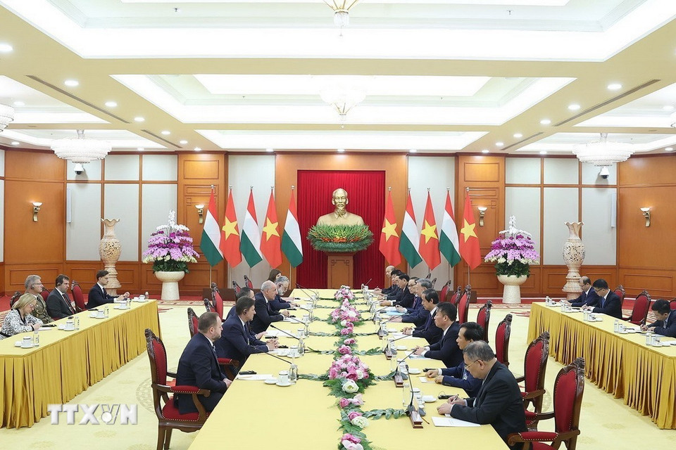 Tổng Bí thư Tô Lâm hội kiến Tổng thống Hungary Sulyok Tamas thăm chính thức Việt Nam. (Ảnh: Thống Nhất/TTXVN)