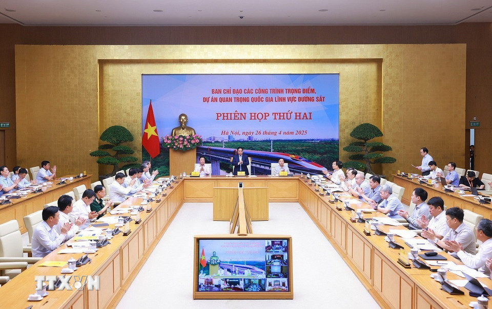 Phiên họp thứ hai Ban Chỉ đạo các công trình trọng điểm, dự án quan trọng quốc gia lĩnh vực đường sắt. (Ảnh: Dương Giang/TTXVN)
