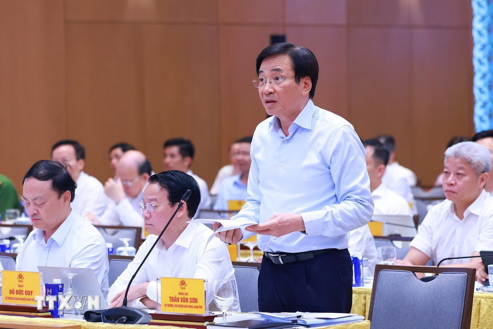 Bộ trưởng, Chủ nhiệm Văn phòng Chính phủ Trần Văn Sơn phát biểu. (Ảnh: Dương Giang/TTXVN)