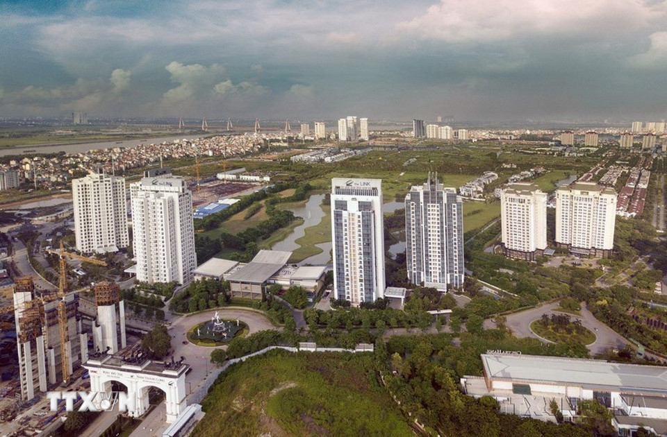 Tập đoàn Ciputra (Indonesia) triển khai nhiều dự án tại Việt Nam, trong đó sớm đầu tư vào Khu đô thị Nam Thăng Long Ciputra Hanoi (năm 1996) - dự án bất động sản có quy mô lớn đầu tiên tại Việt Nam, hiện được xem như là một trong những khu đô thị khép kín hiện đại nhất Hà Nội. (Ảnh: Trọng Đạt/TTXVN)