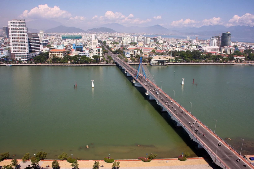 Cầu sông Hàn (Đà Nẵng). (Ảnh: Trần Lê Lâm/TTXVN)