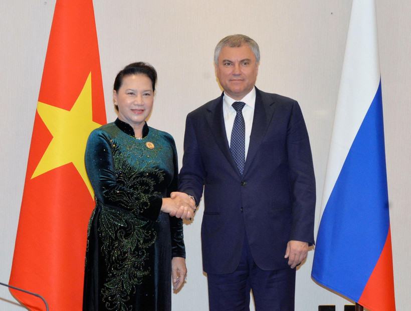 Chủ tịch Quốc hội Nguyễn Thị Kim Ngân hội kiến Chủ tịch Duma quốc gia Nga Vyacheslav Volodin. (Ảnh: Trọng Đức/TTXVN)