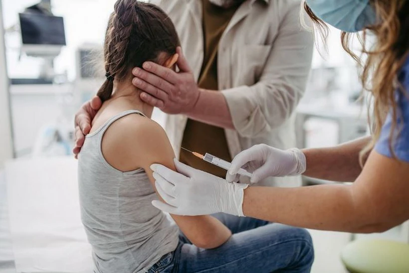 Tiêm phòng vaccine cúm. (Ảnh: Getty)