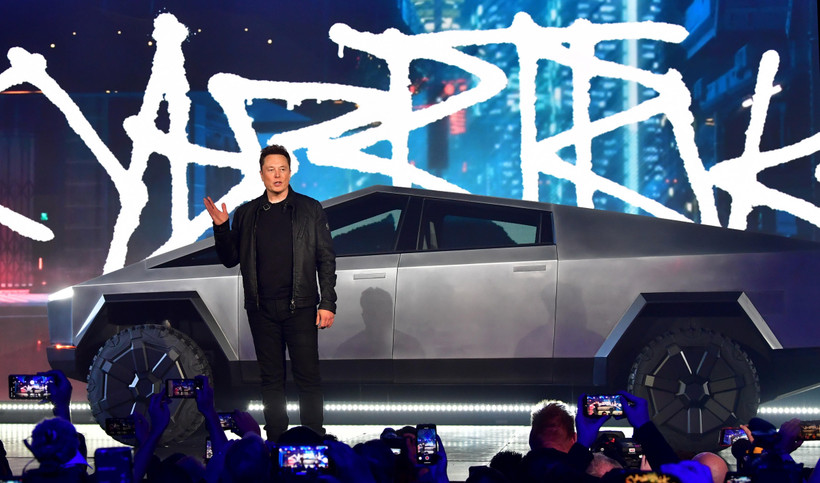Trưng bày xe ôtô điện Tesla tại Hawthorne, bang California (Mỹ). (Ảnh: AFP/TTXVN)