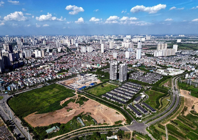 Thị trường bất động sản dần hồi phục với nhiều dự án đang được triển khai. (Ảnh: Tuấn Anh/TTXVN)