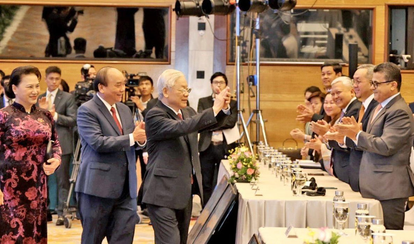 Tổng Bí thư, Chủ tịch nước Nguyễn Phú Trọng, Thủ tướng Nguyễn Xuân Phúc, Chủ tịch Quốc hội Nguyễn Thị Kim Ngân dự lễ khai mạc Hội nghị Cấp cao ASEAN lần thứ 37. (Ảnh: TTXVN)