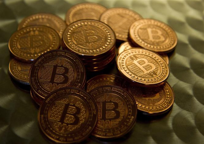 Đồng tiền điện tử Bitcoin. (Ảnh: AFP/TTXVN)