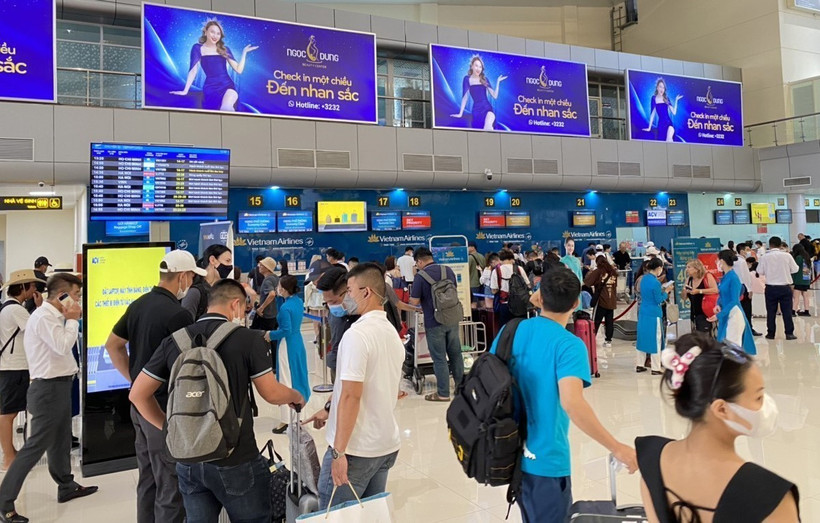 Việc bố trí hoán đổi ngày làm việc sẽ giúp cán bộ, công chức, viên chức, người lao động được nghỉ 4 đến 5 ngày liên tục. (Ảnh: TTXVN phát)