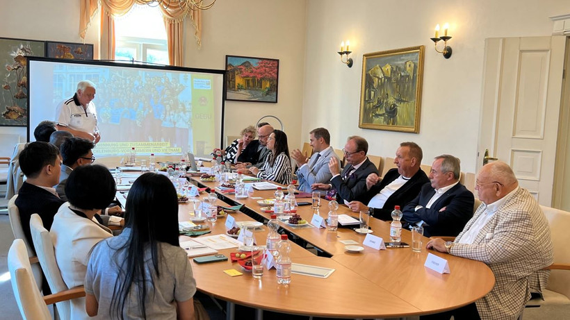 Hội thảo thúc đẩy hợp tác phát triển nguồn nhân lực chất lượng cao giữa Bang Mecklenburg-Vorpommern (Đức) và Việt Nam. (Ảnh: Phương Hoa/TTXVN)