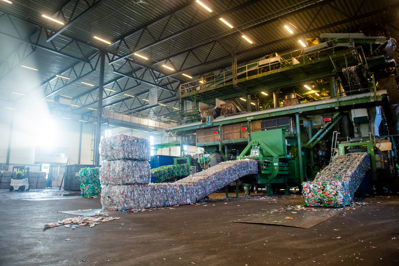 Rác thải nhựa được tái chế tại nhà máy ở Fetsund, đông nam Na Uy. (Ảnh: AFP/TTXVN)