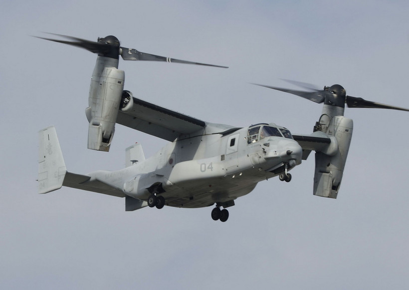 Máy bay vận tải quân sự MV-22 Osprey vận hành gần căn cứ không quân Mỹ ở Futenma, tỉnh Okinawa, Nhật Bản ngày 14/3/2024. Ảnh: Kyodo/TTXVN