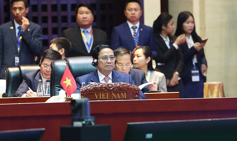 Thủ tướng Phạm Minh Chính tham dự và phát biểu tại Hội nghị cấp cao Đông Á EAS lần thứ 19. (Ảnh: Dương Giang-TTXVN)