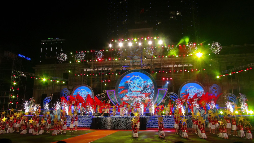Lễ bế mạc bế mạc Năm Du lịch quốc gia 2019 - Sắc màu của Biển. (Ảnh: Phan Sáu/TTXVN)
